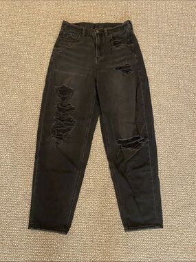 Black Distressed Ripped High-Waist Jeans
